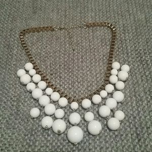 New White and gold necklace